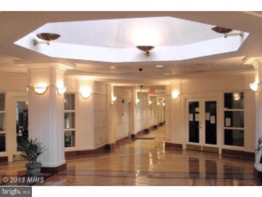 205 YOAKUM PARKWAY 1709