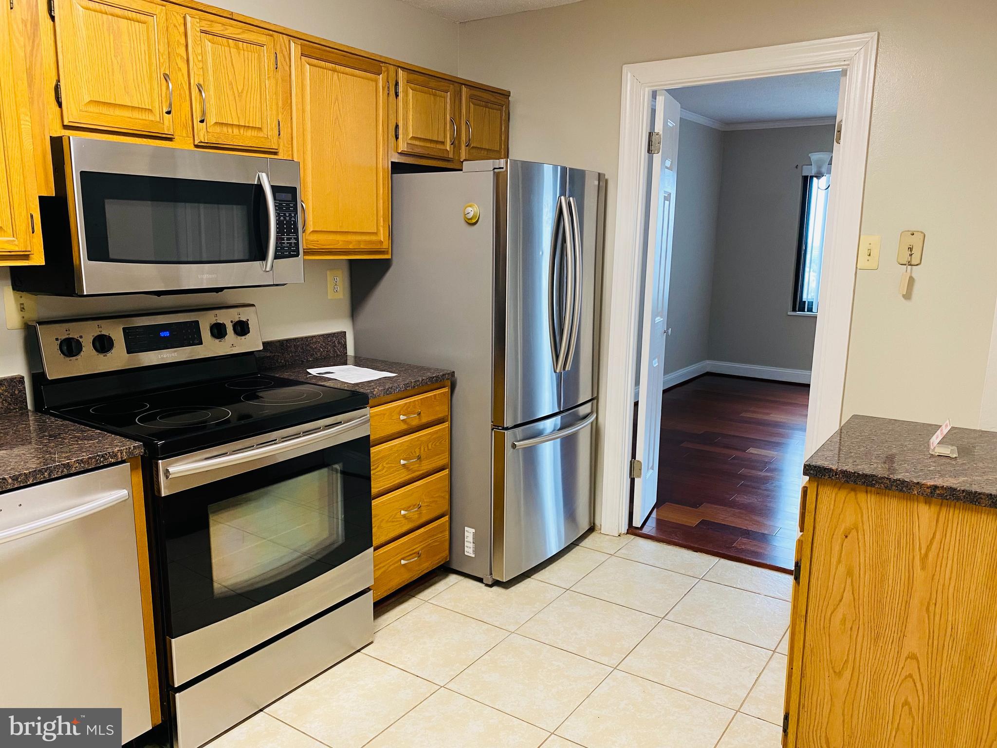 205 YOAKUM PARKWAY 1709