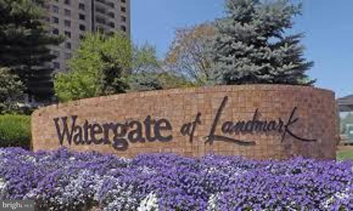 205 YOAKUM PARKWAY 1709