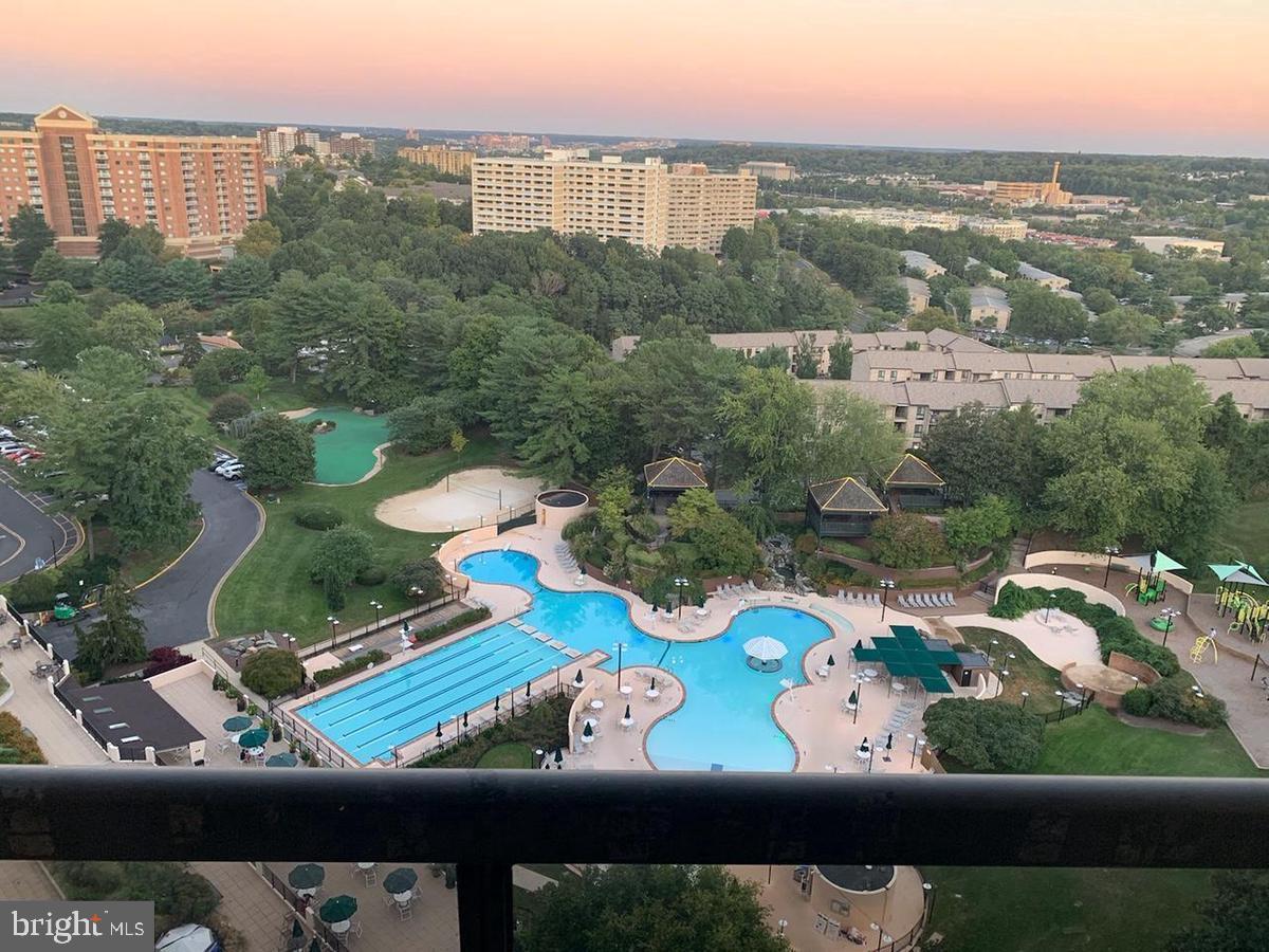 205 YOAKUM PARKWAY 1709