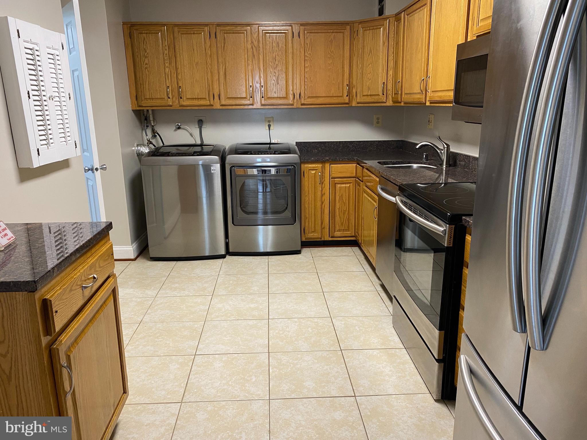 205 YOAKUM PARKWAY 1709