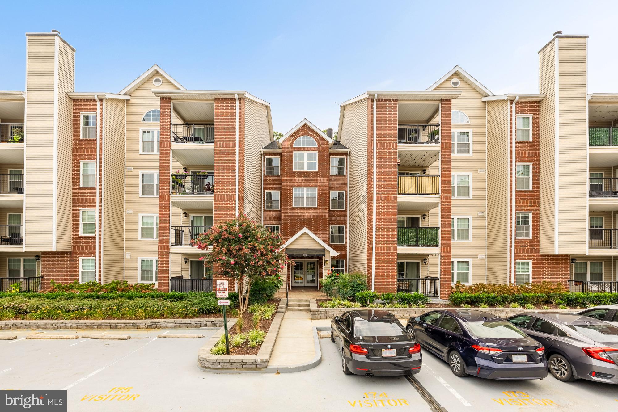 3309 WYNDHAM CIRCLE 3180