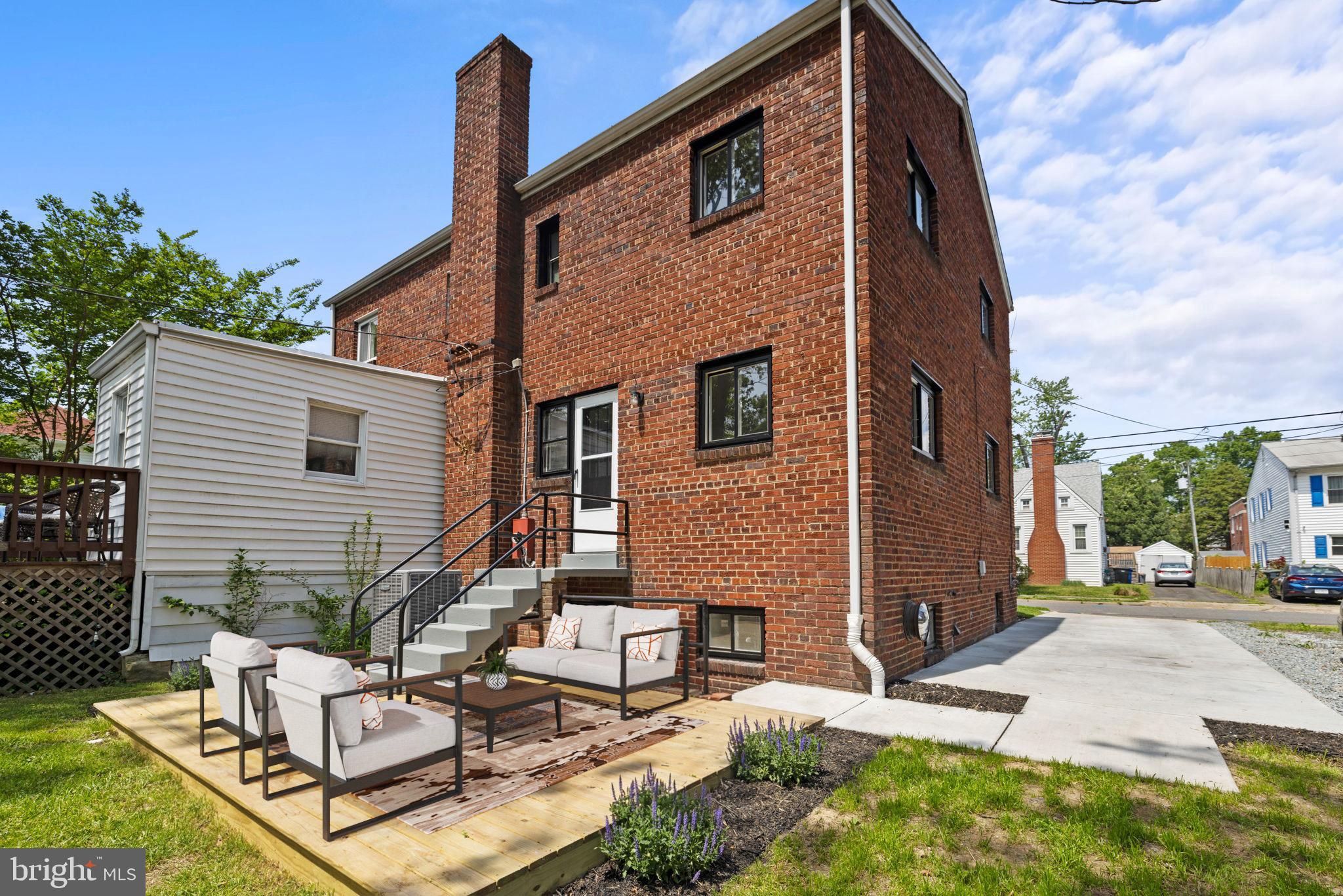 15 E WINDSOR AVENUE A