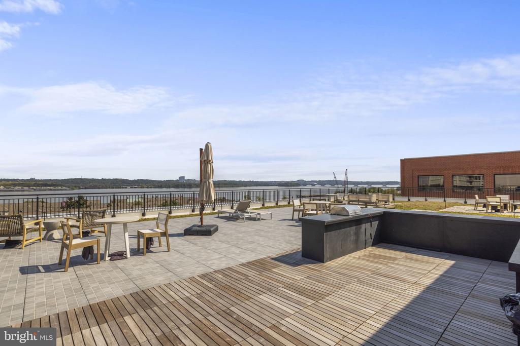 801 N FAIRFAX STREET 313