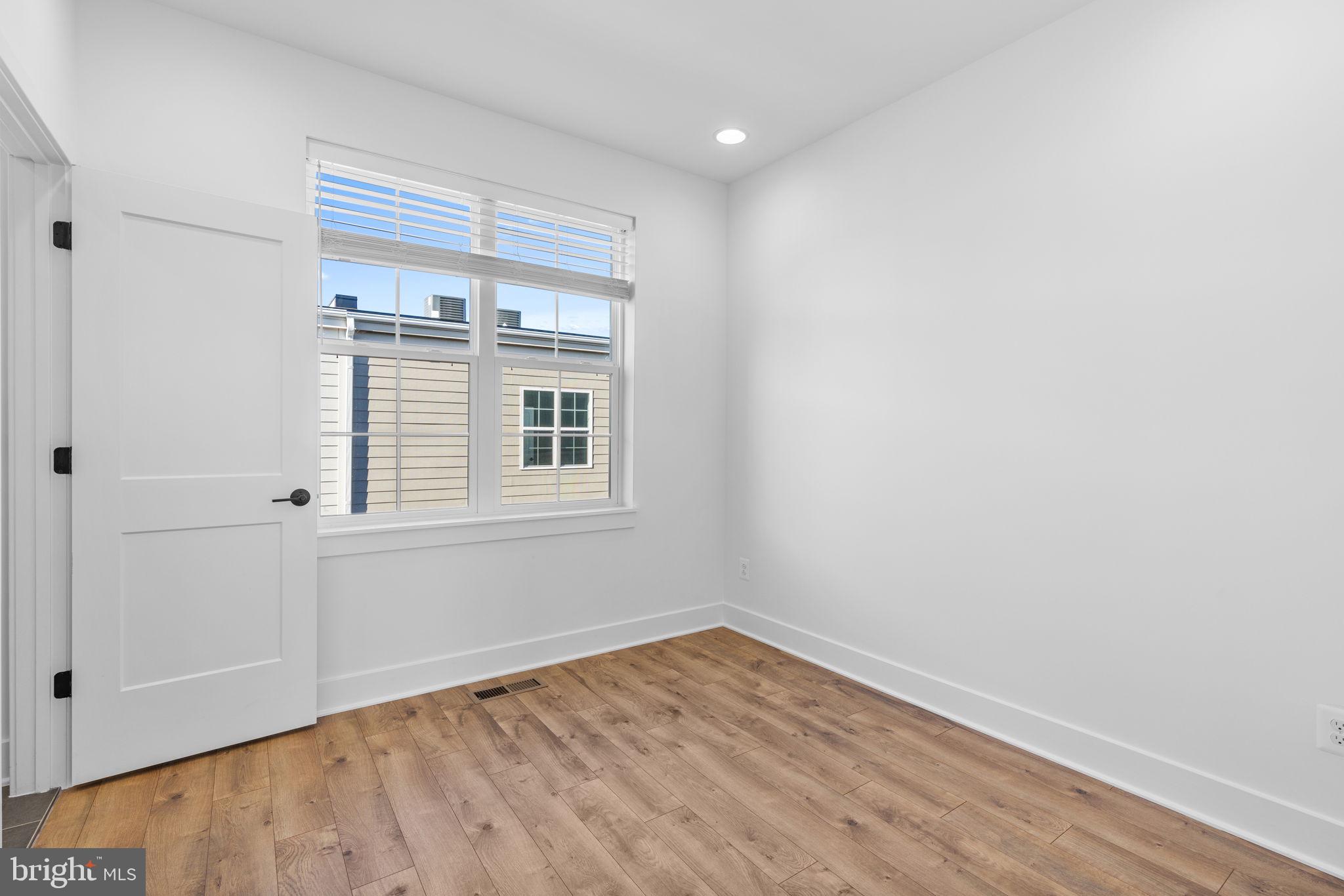 3104 Camber PLACE