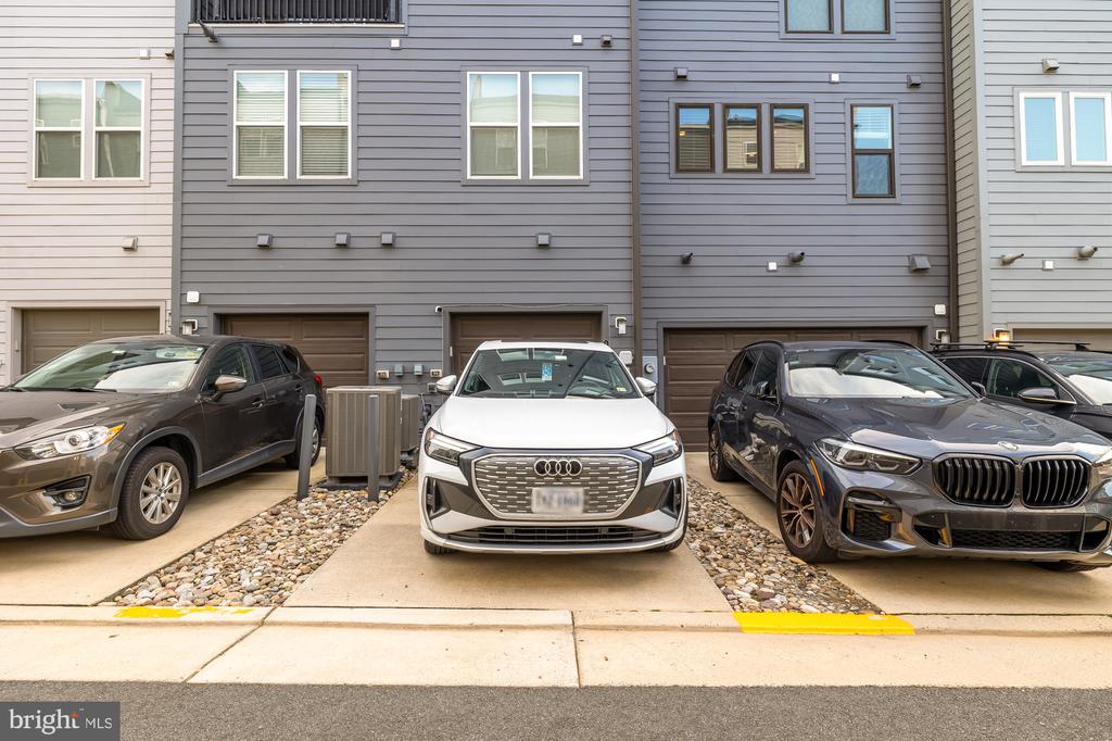 13430 Arrowbrook Centre Dr #5