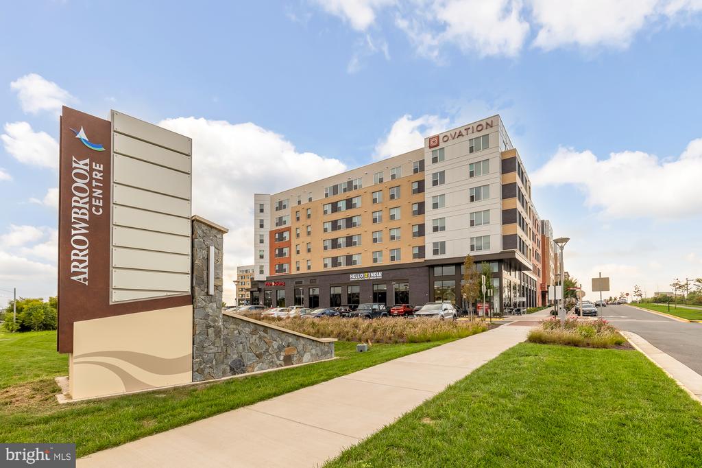 13430 Arrowbrook Centre Dr #5