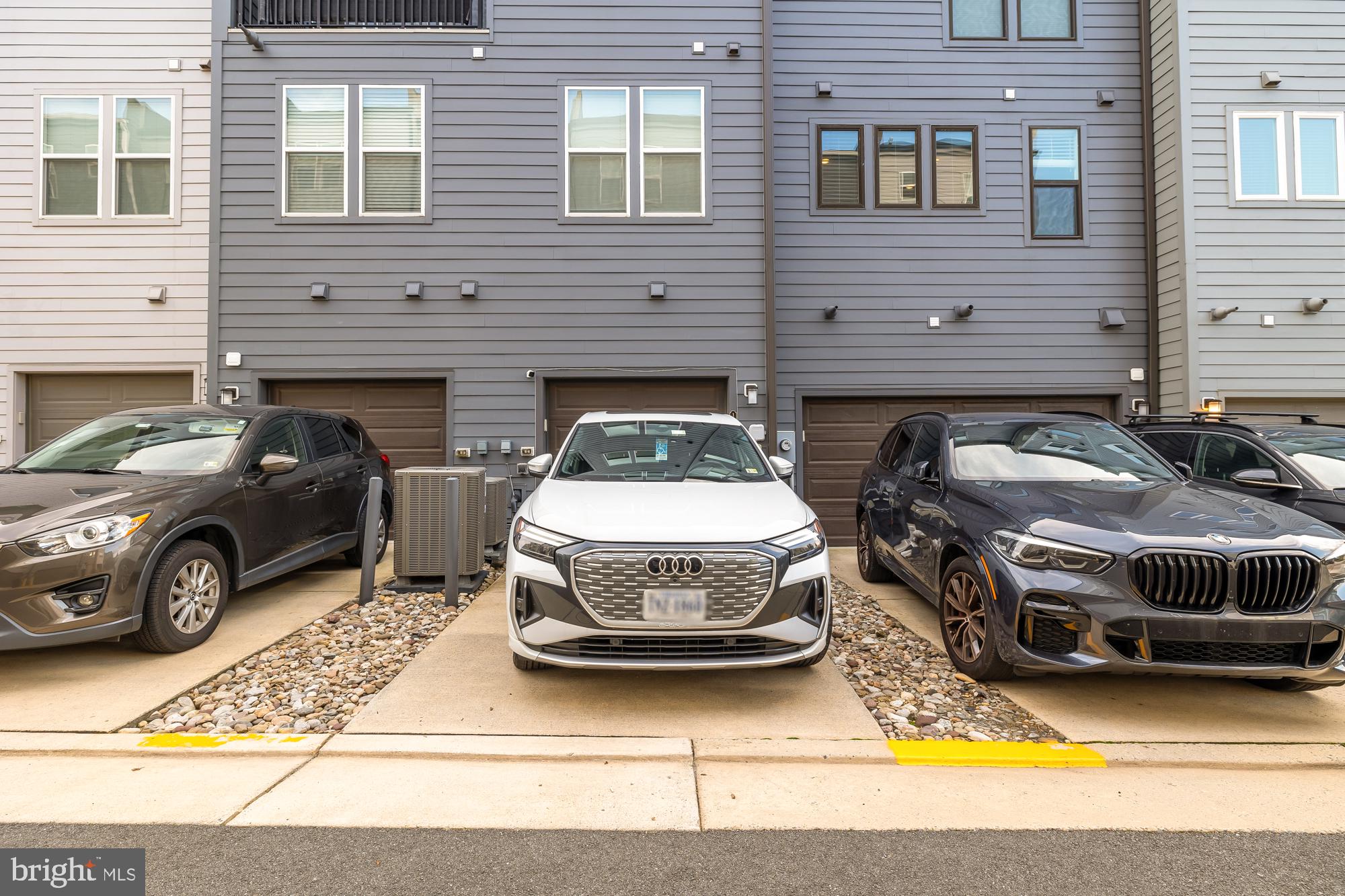 13430 Arrowbrook Centre Dr #5