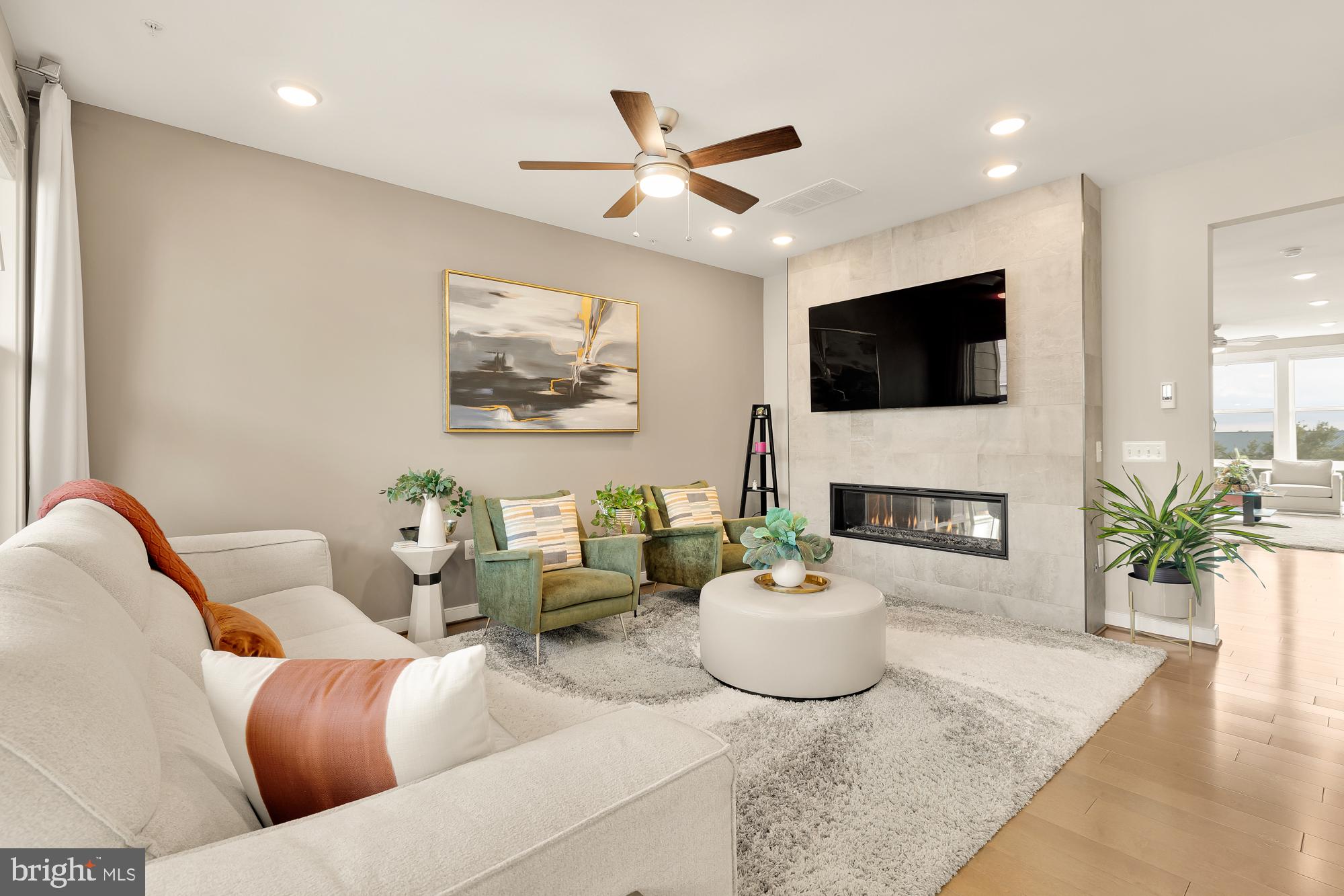 13430 Arrowbrook Centre Dr #5