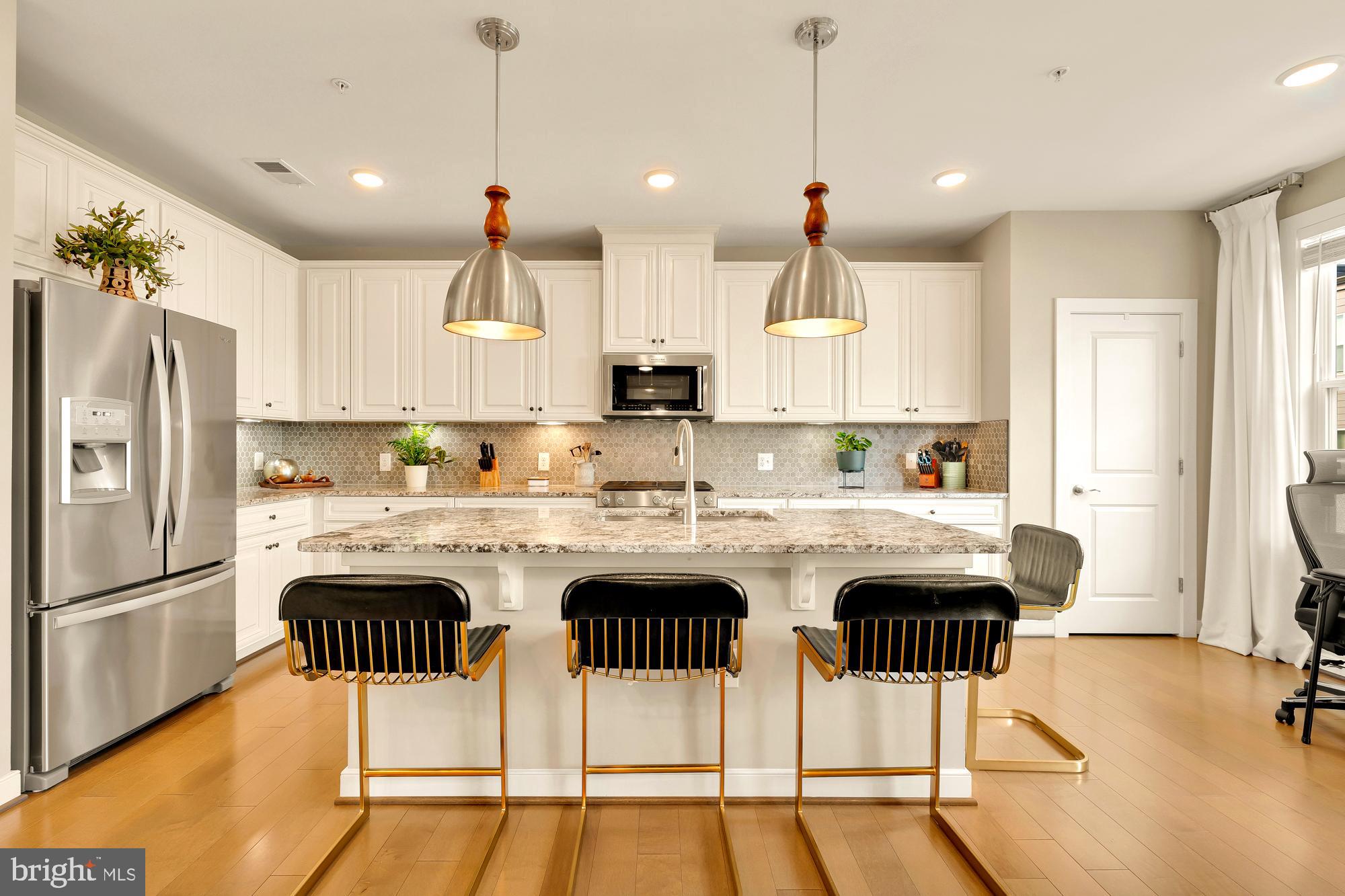 13430 Arrowbrook Centre Dr #5