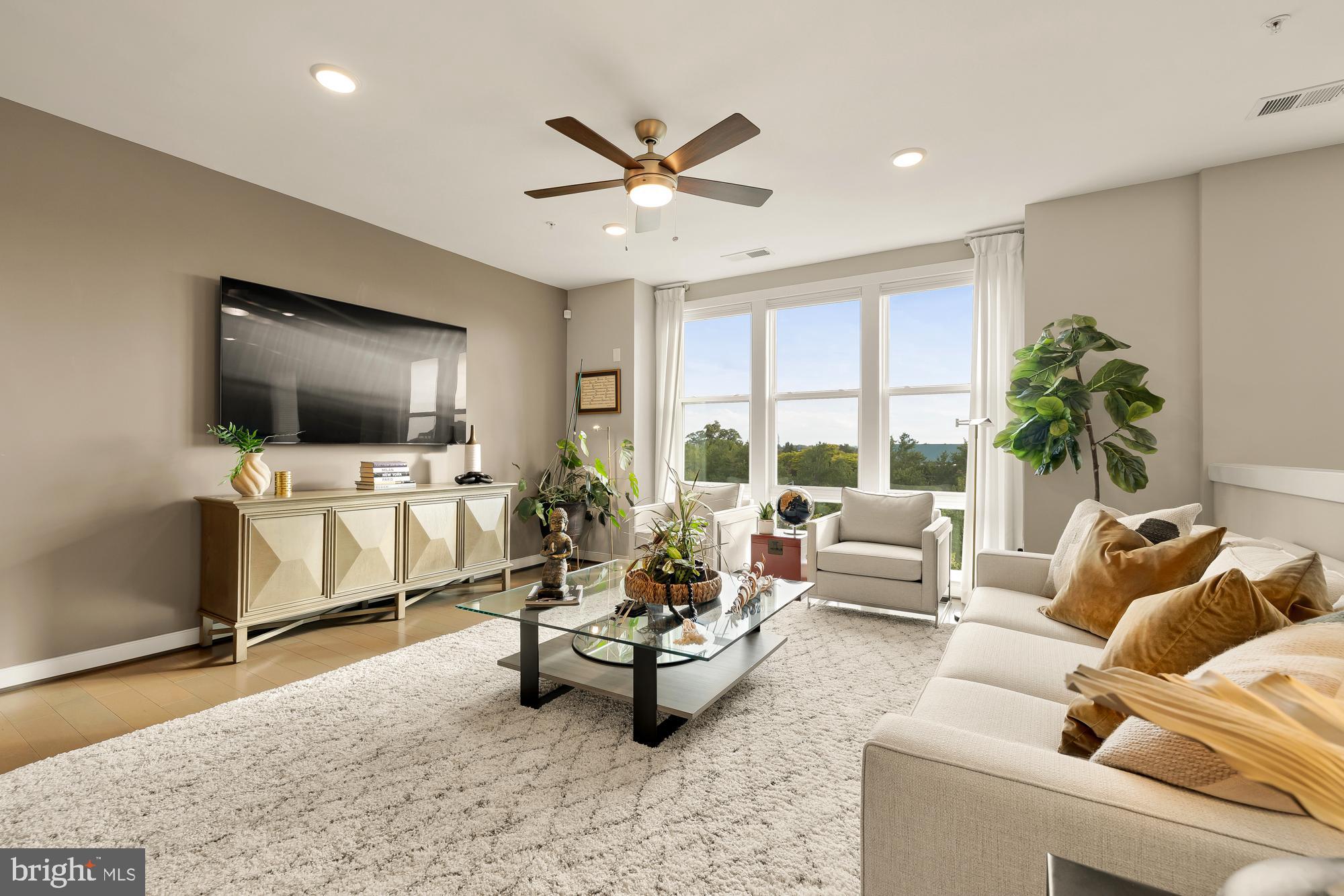 13430 Arrowbrook Centre Dr #5