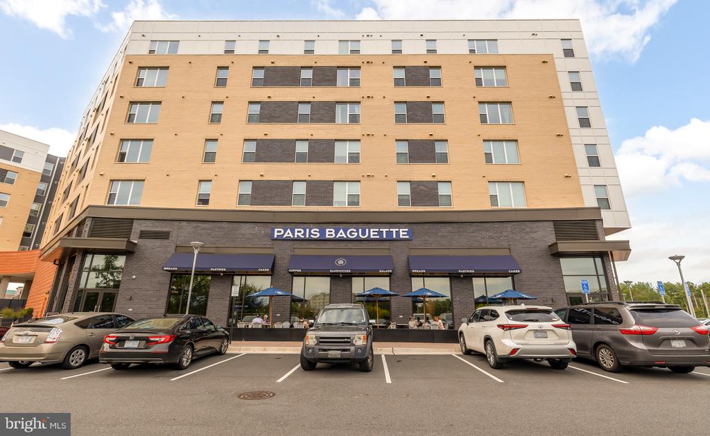 13430 Arrowbrook Centre Dr #5