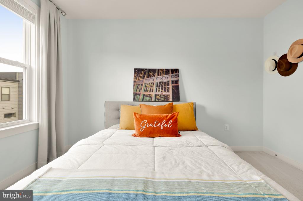 13430 Arrowbrook Centre Dr #5