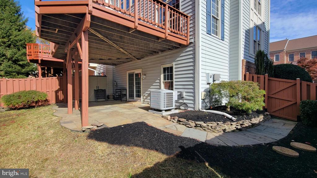 9561 Lagersfield Cir