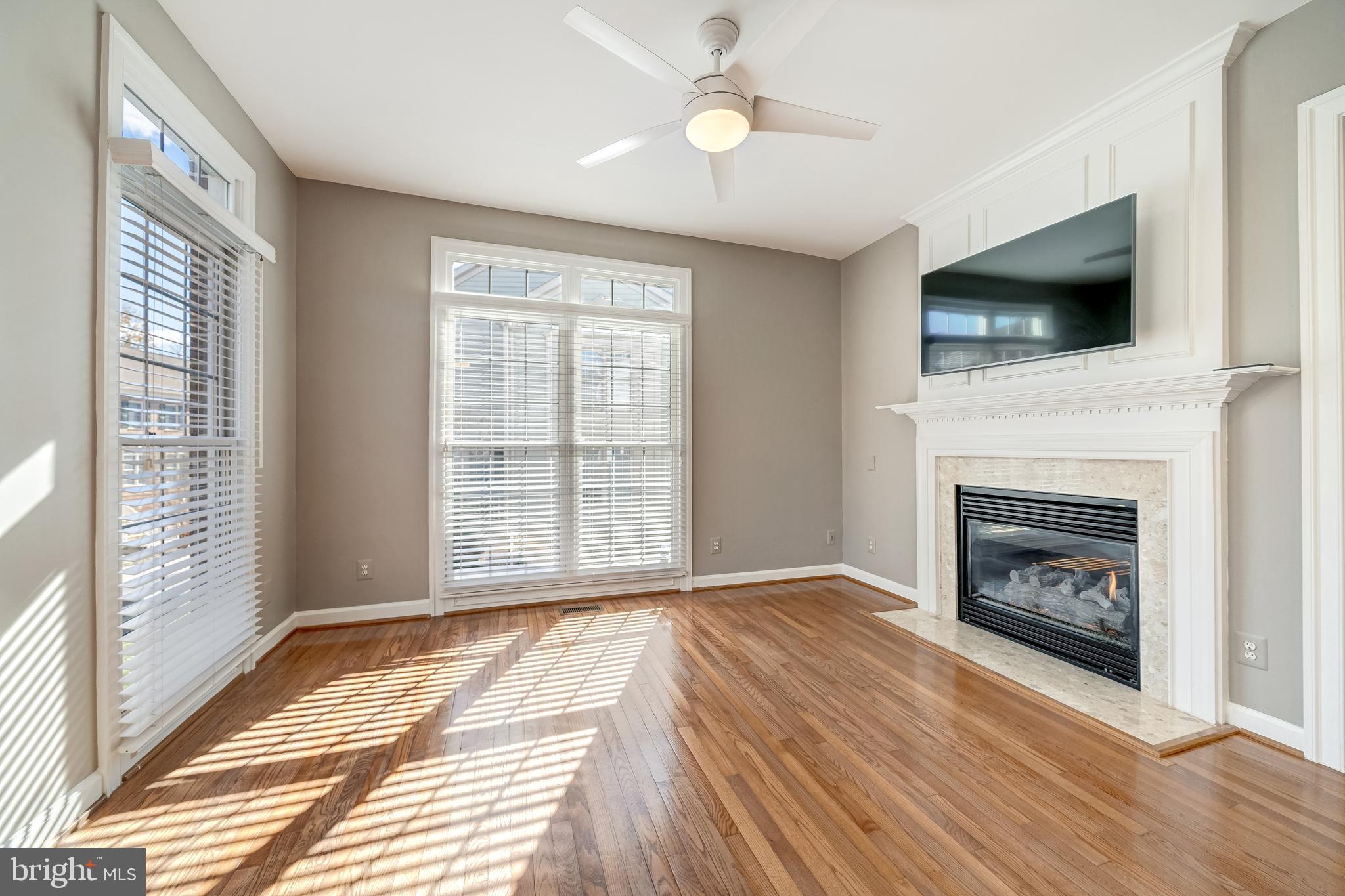 9561 Lagersfield Cir