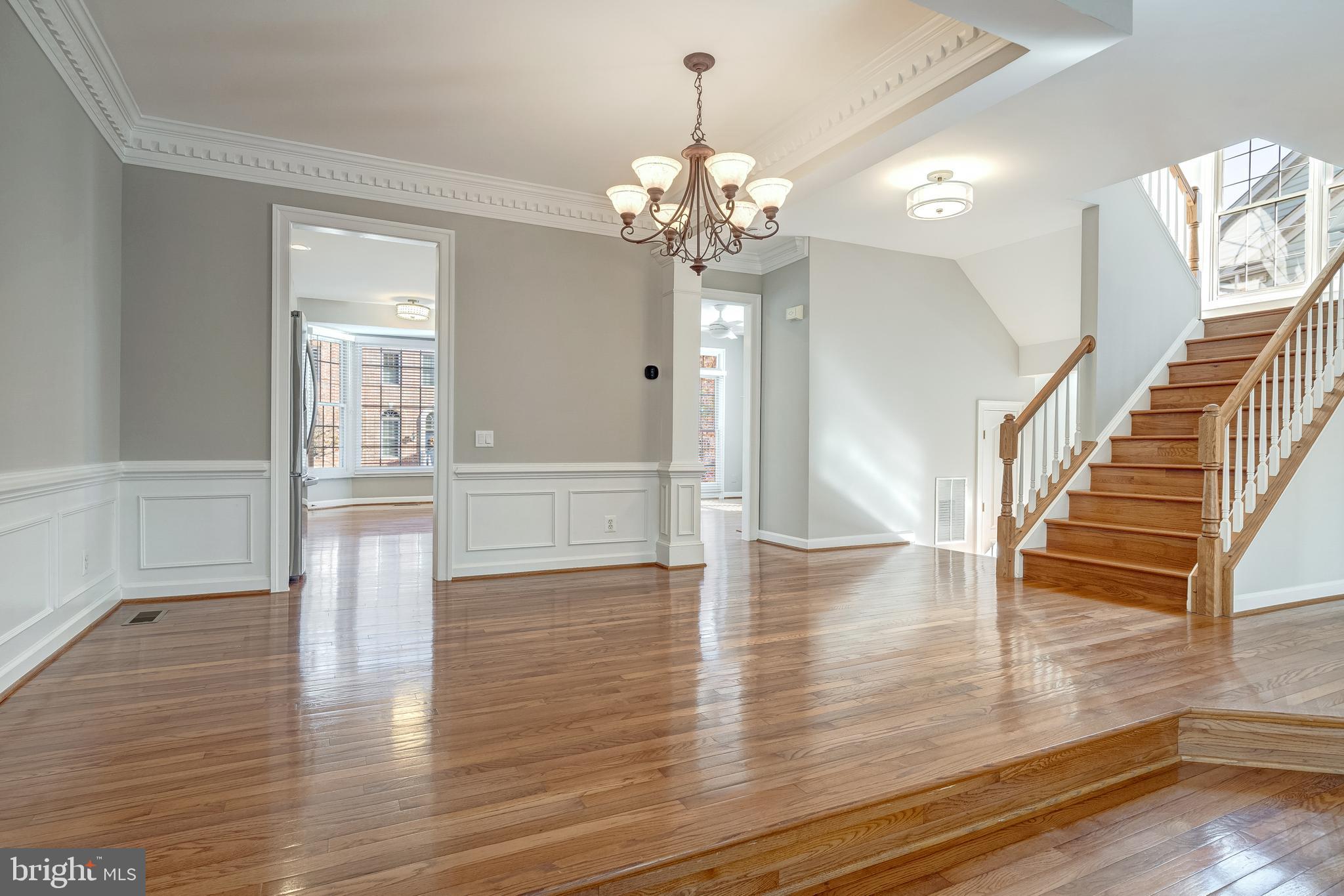 9561 Lagersfield Cir