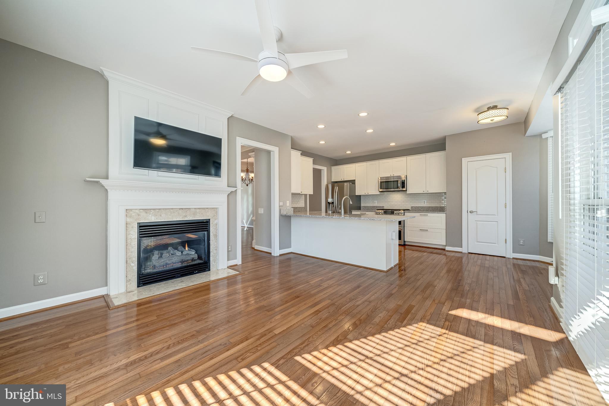 9561 Lagersfield Cir