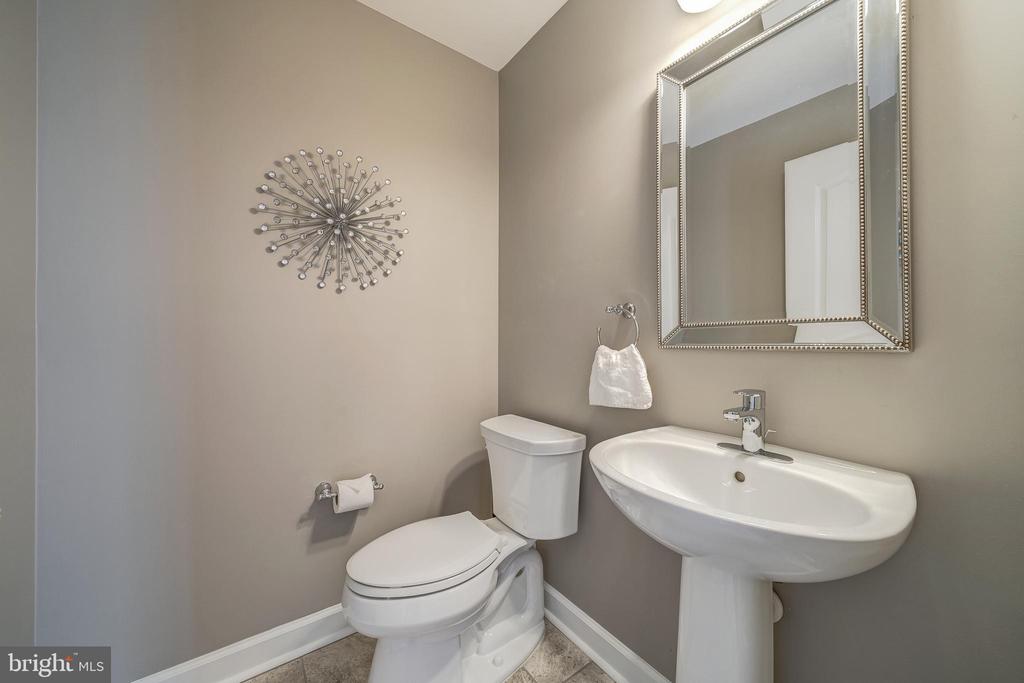 9561 Lagersfield Cir