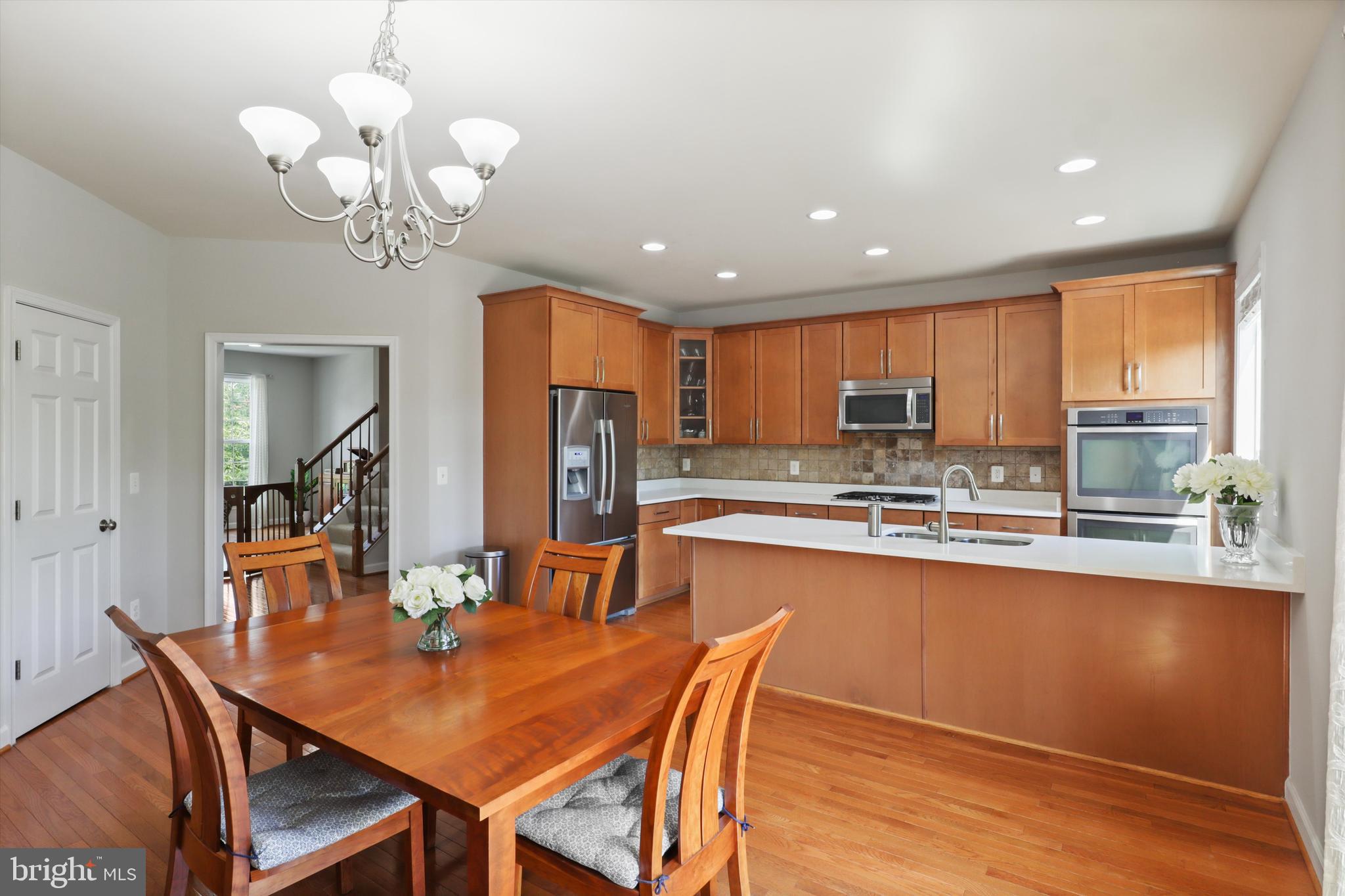 6253 Casdin Dr