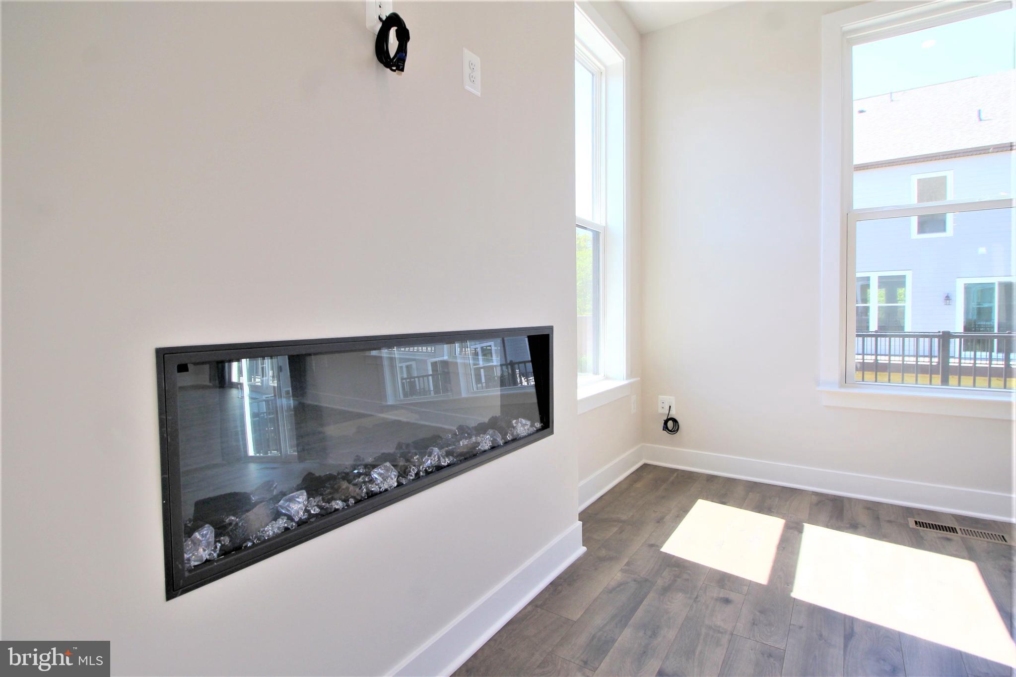 2471 LIBERTY LOOP