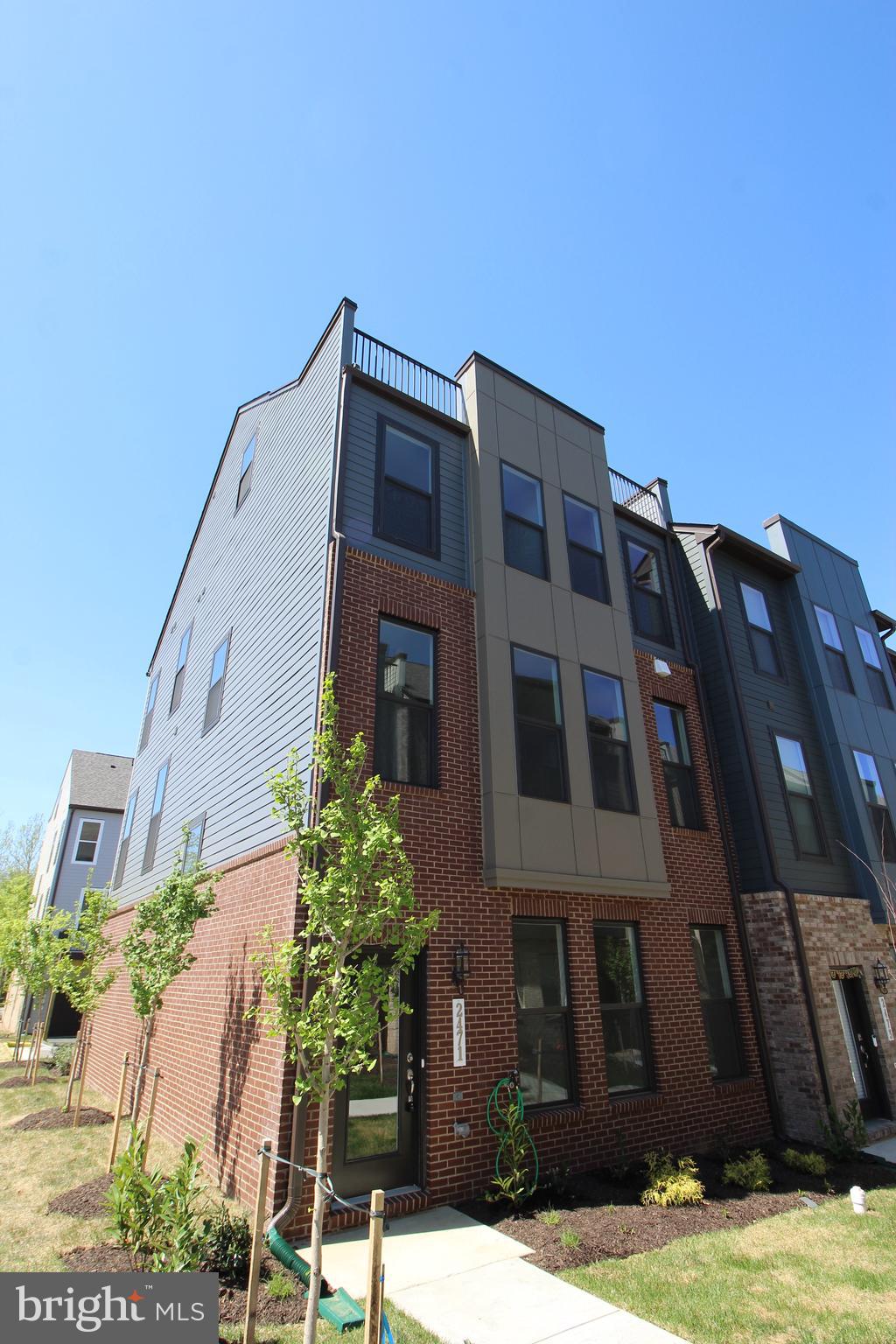 2471 LIBERTY LOOP