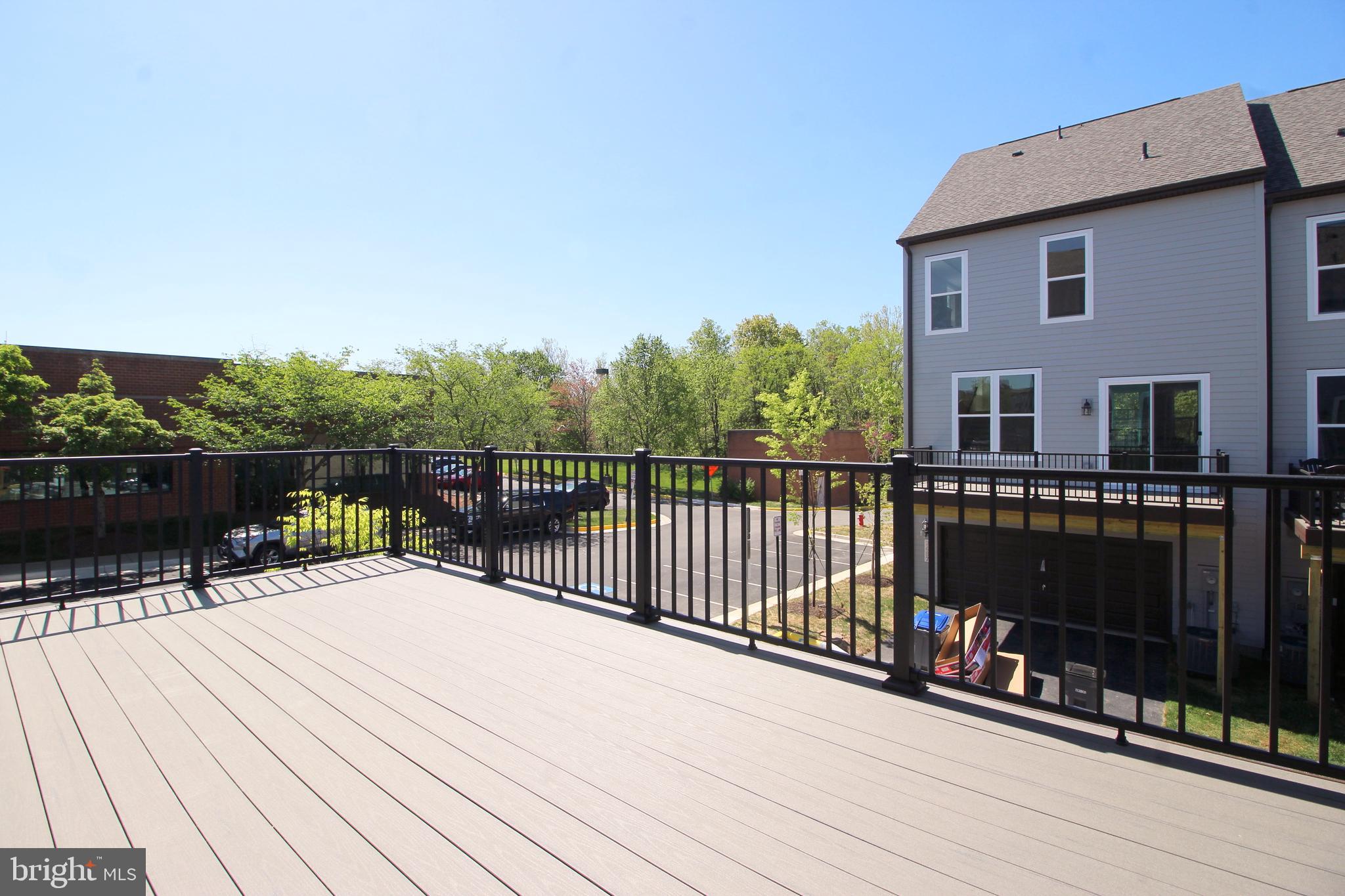 2471 LIBERTY LOOP