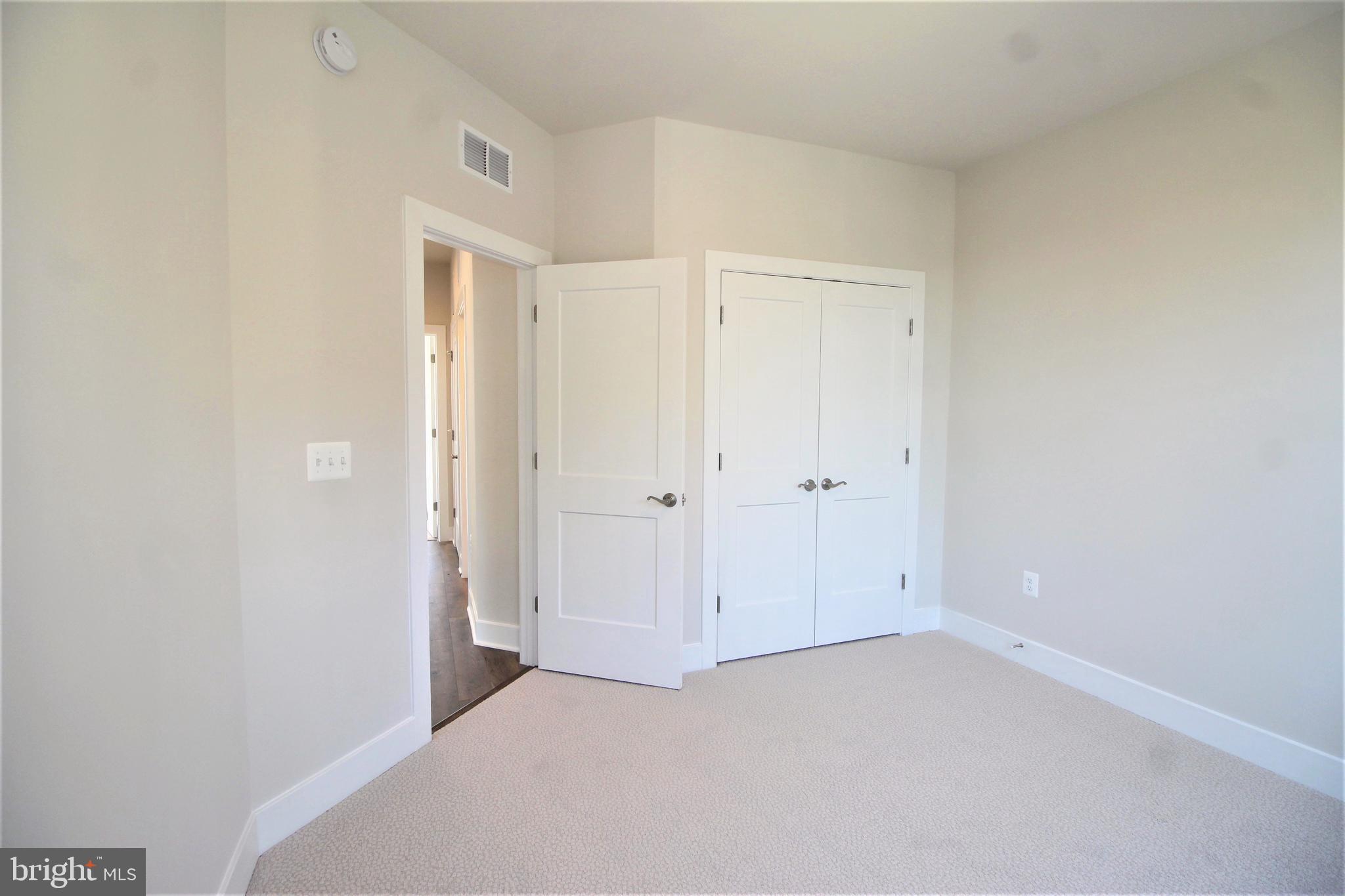 2471 LIBERTY LOOP