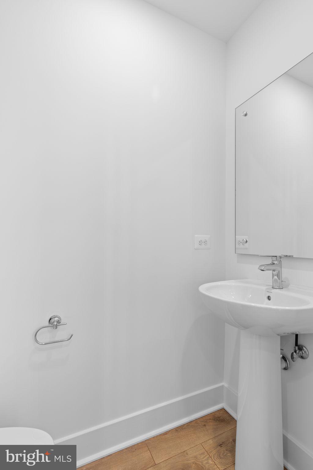 3104 CAMBER PL
