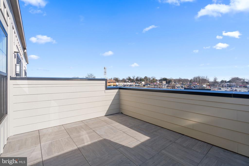 3104 CAMBER PLACE