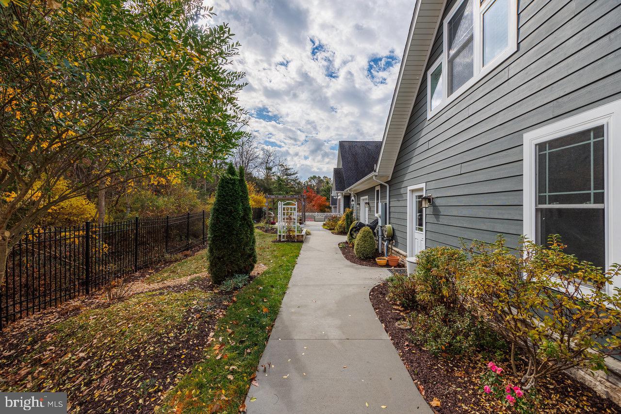 1031 James Place
