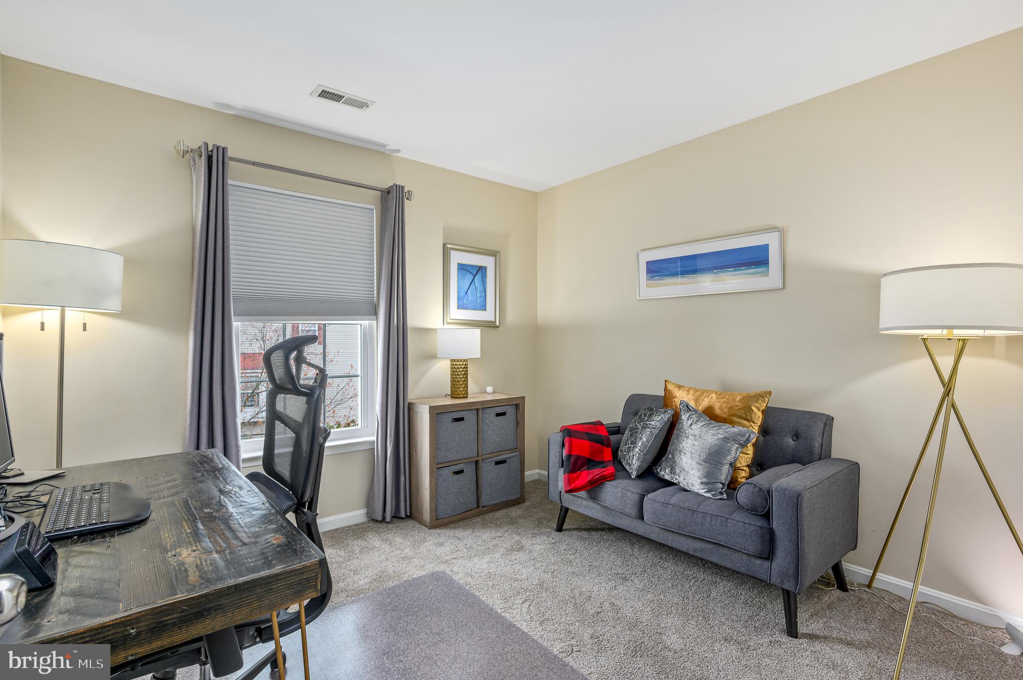 47527 Sharpskin Island Sq