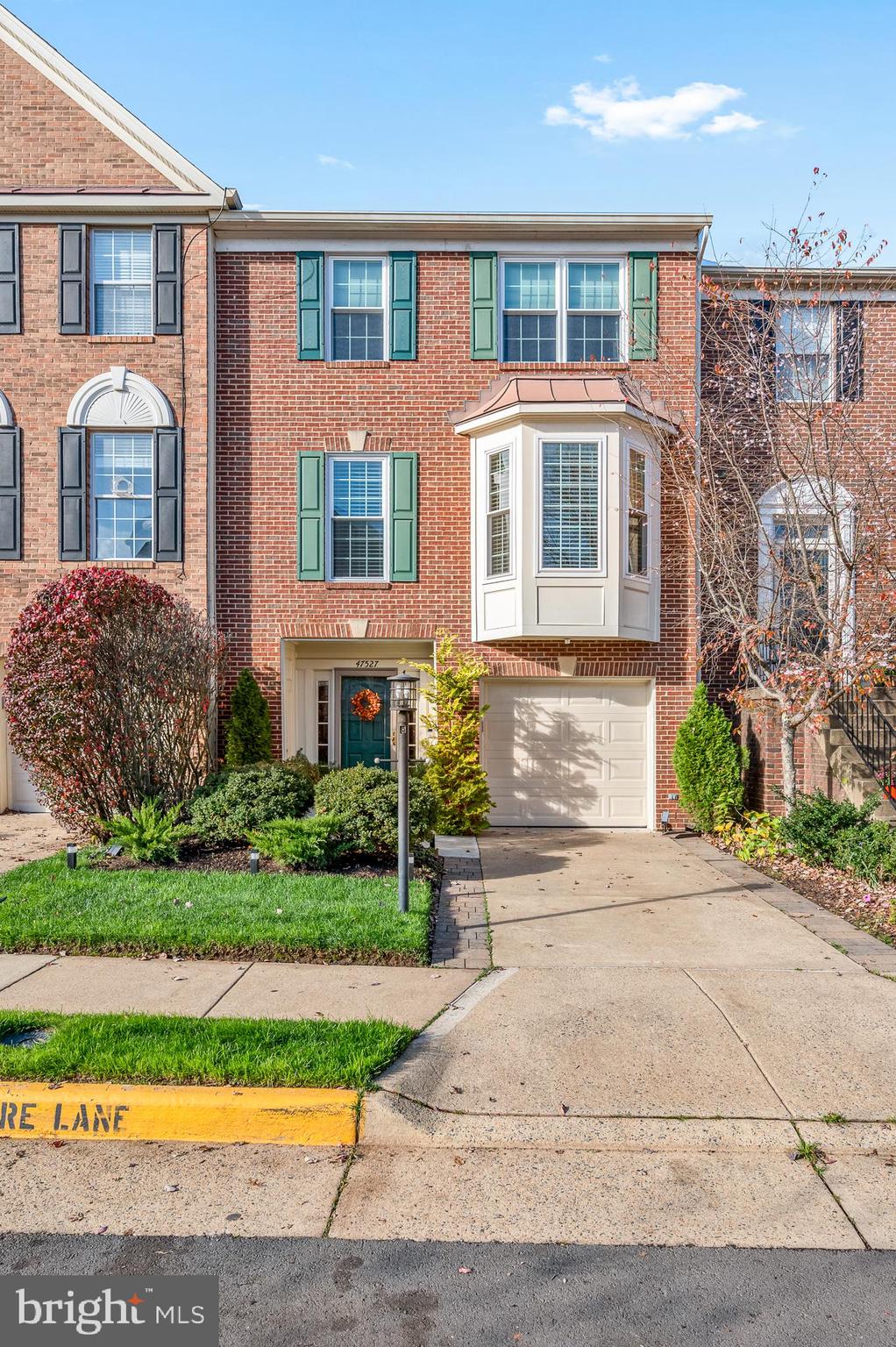 47527 Sharpskin Island Sq