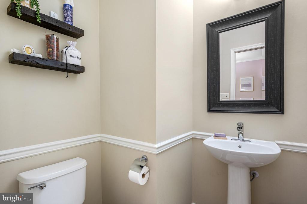 47527 Sharpskin Island Sq