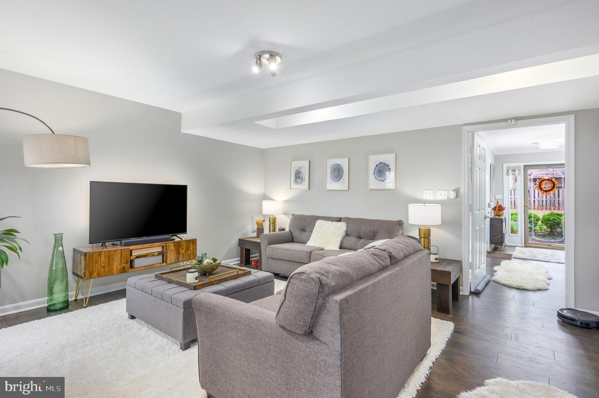 47527 Sharpskin Island Sq