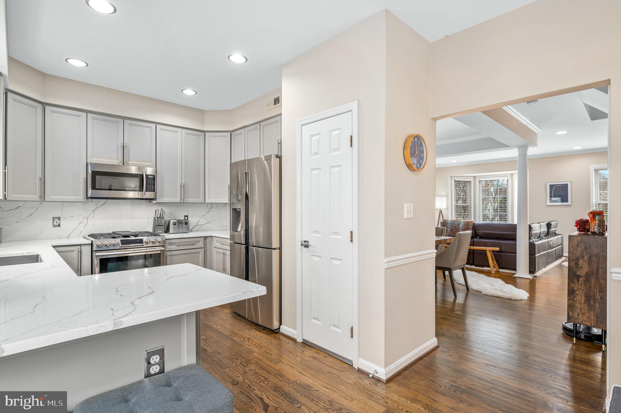 47527 Sharpskin Island Sq
