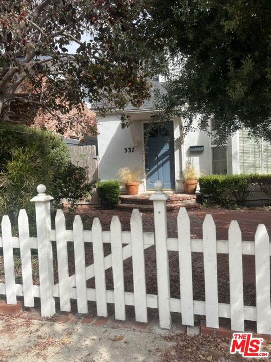 337 8th Street