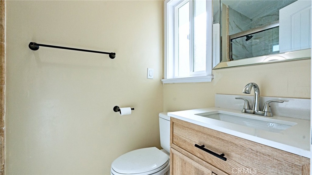 306 E Wistaria Avenue