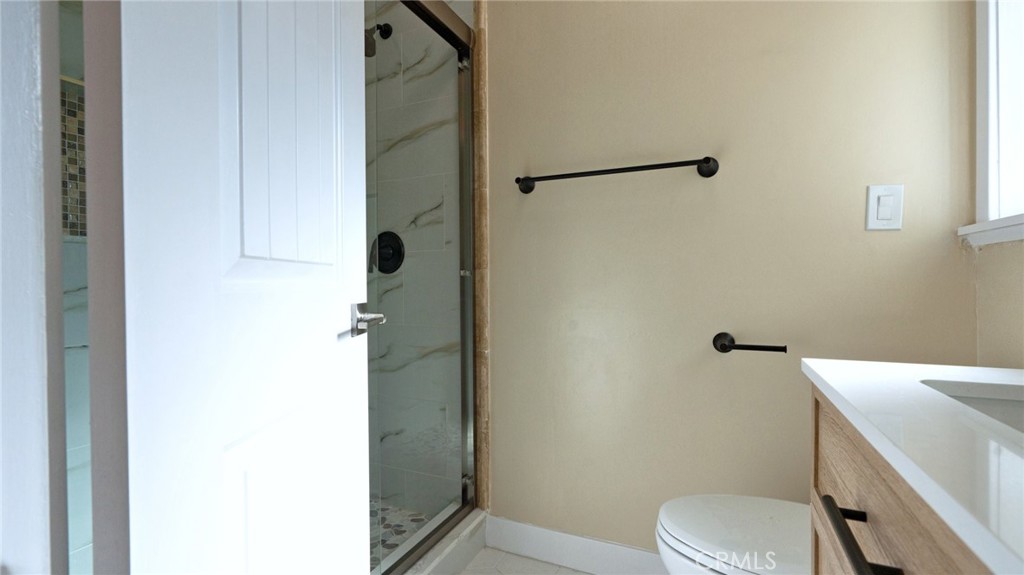 306 E Wistaria Avenue