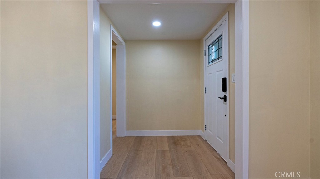 306 E Wistaria Avenue