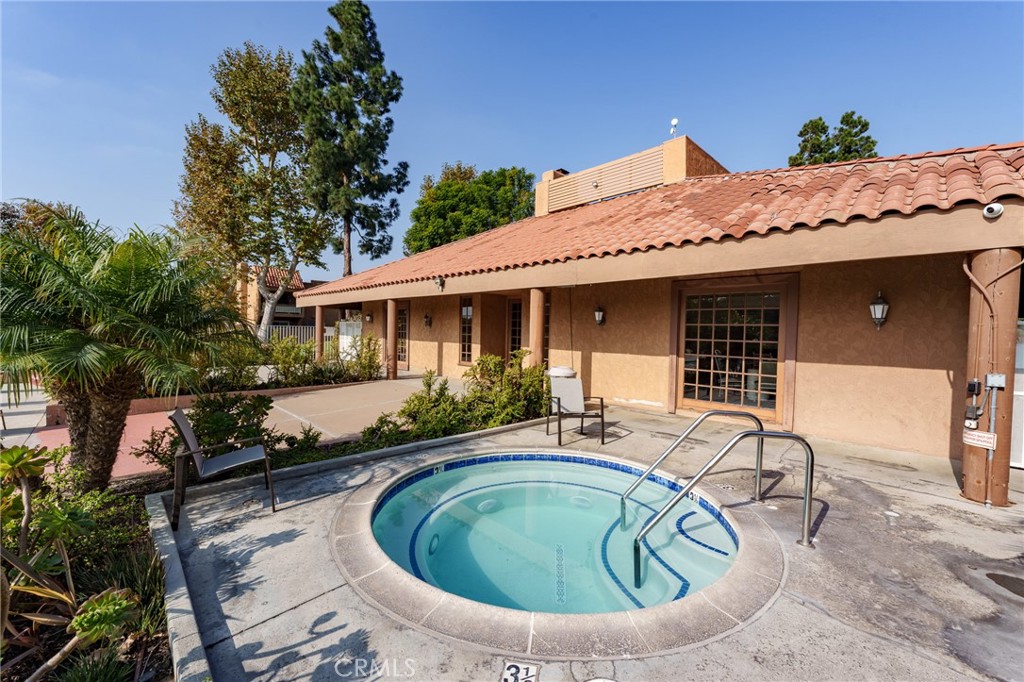 6600 Warner Avenue 247