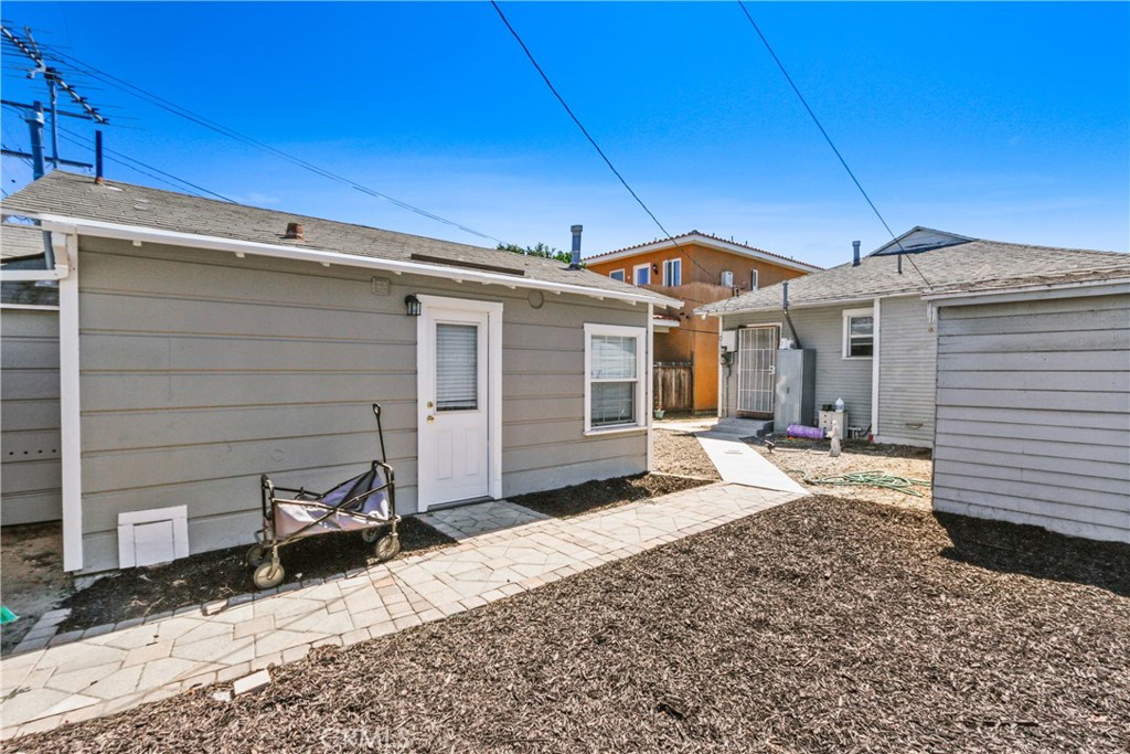 1912 Gramercy Avenue