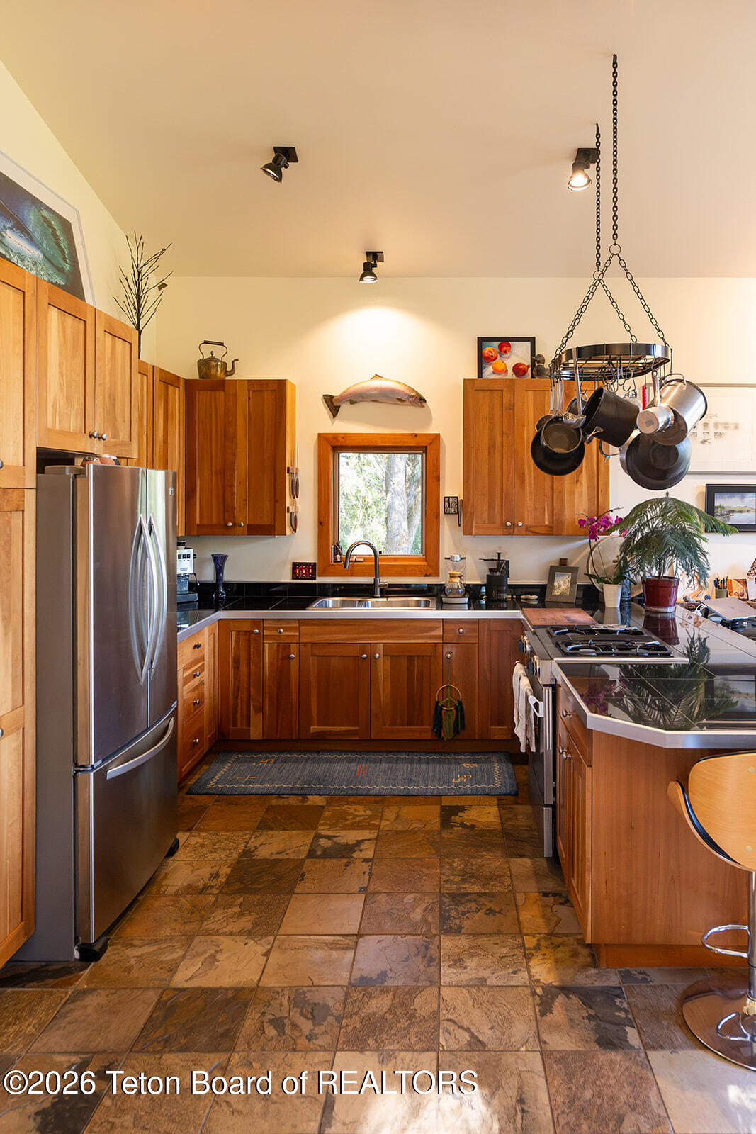 4293 W LEEPER Lane