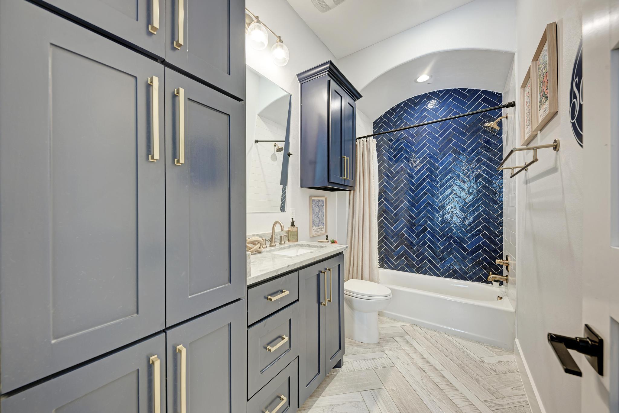 217 Retama Tree TRCE