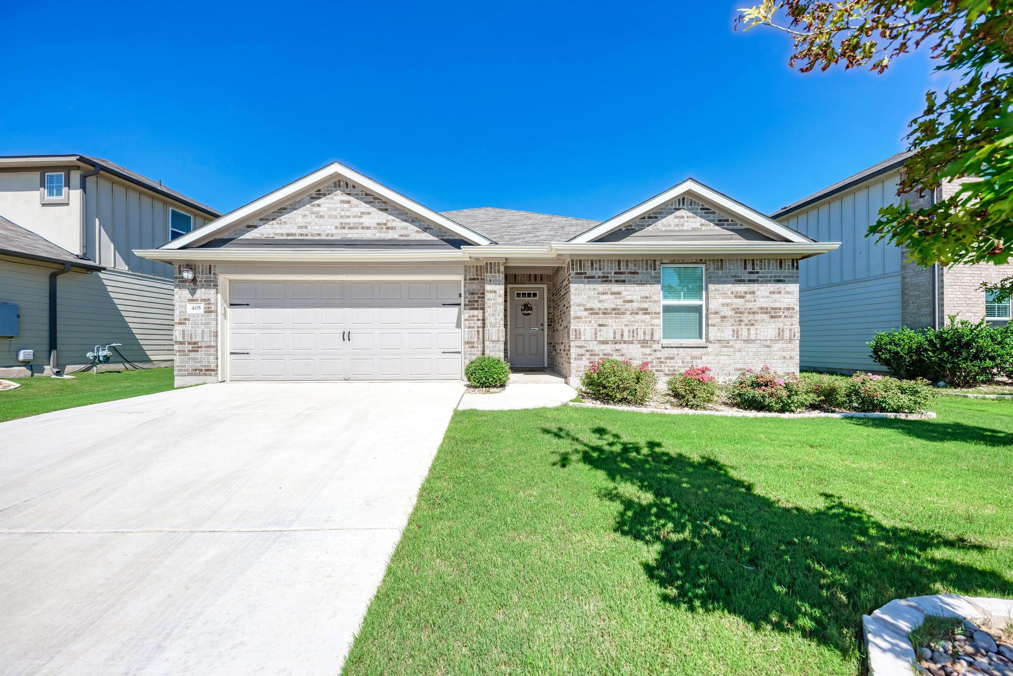405 Windy Reed Rd