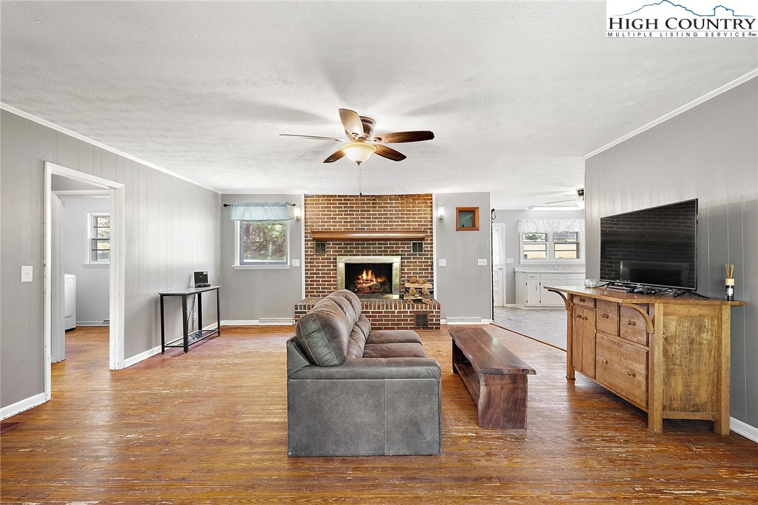 519 Holiday Hills Road