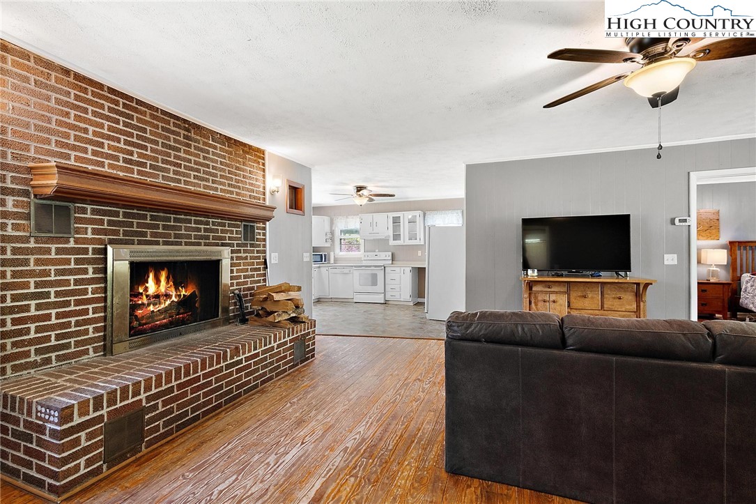 519 Holiday Hills Road