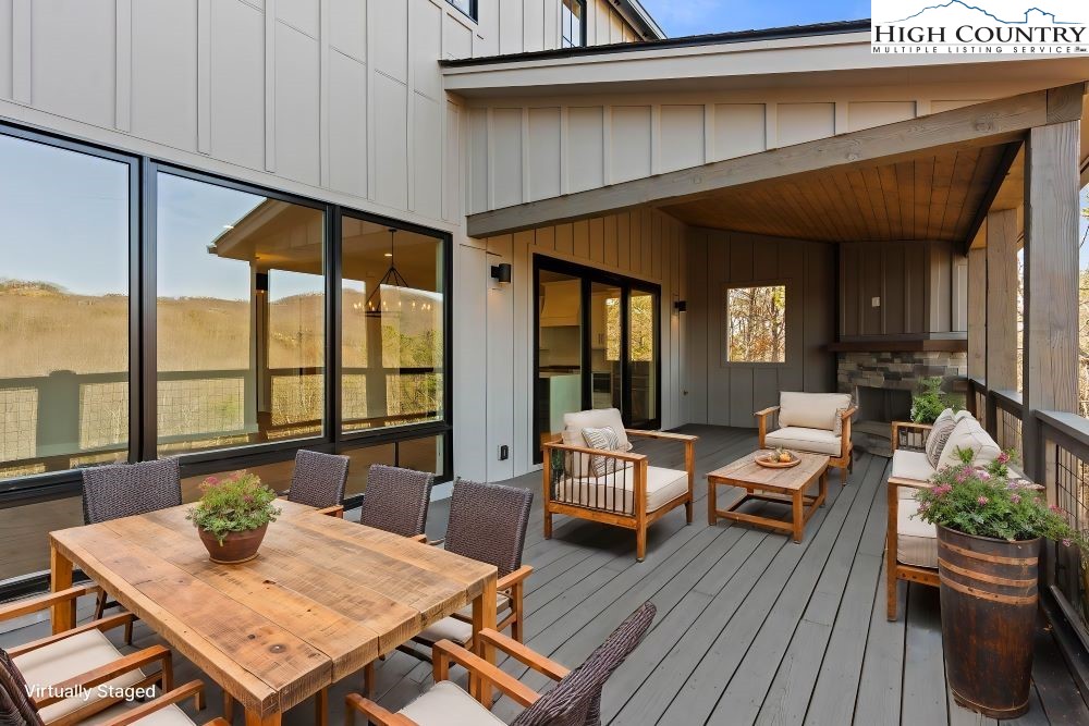 353 Calico Court