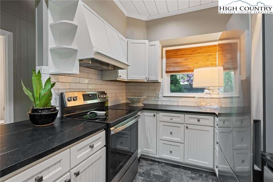101 Golf View Drive 5