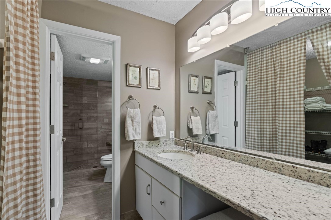 101 Golf View Drive 5