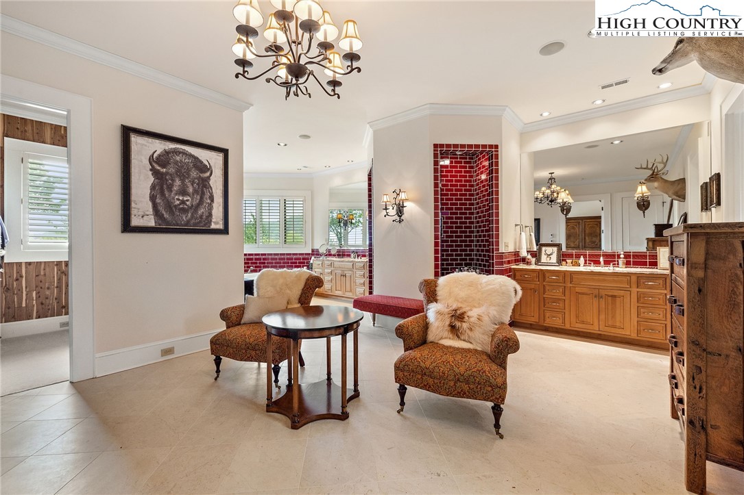 1705 Forest Ridge Drive